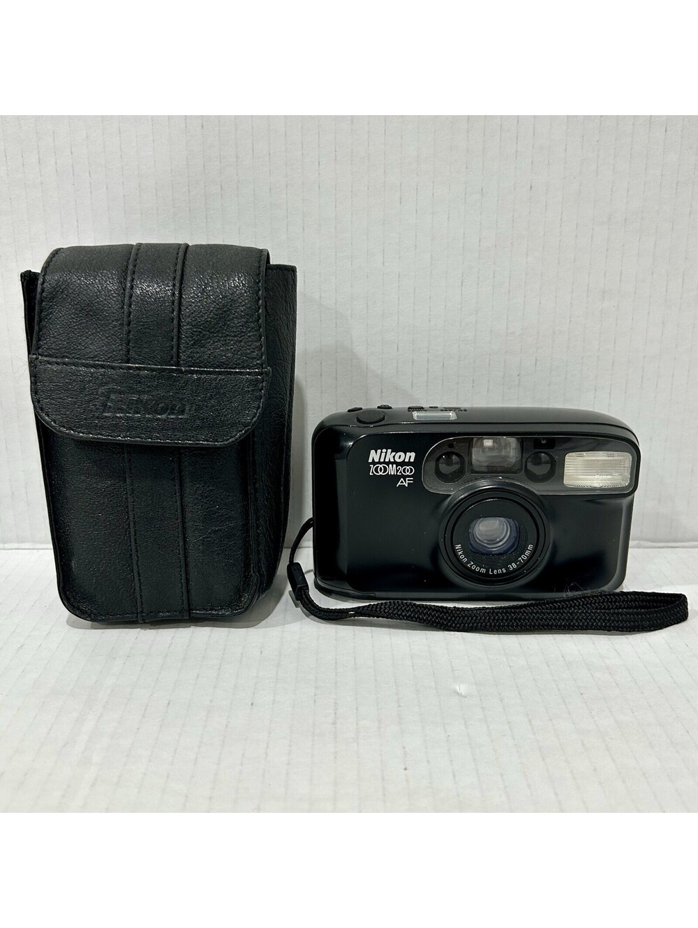Nikon 100M200 AF Vintage Analog Automatic Camera with Case - Tested, Working